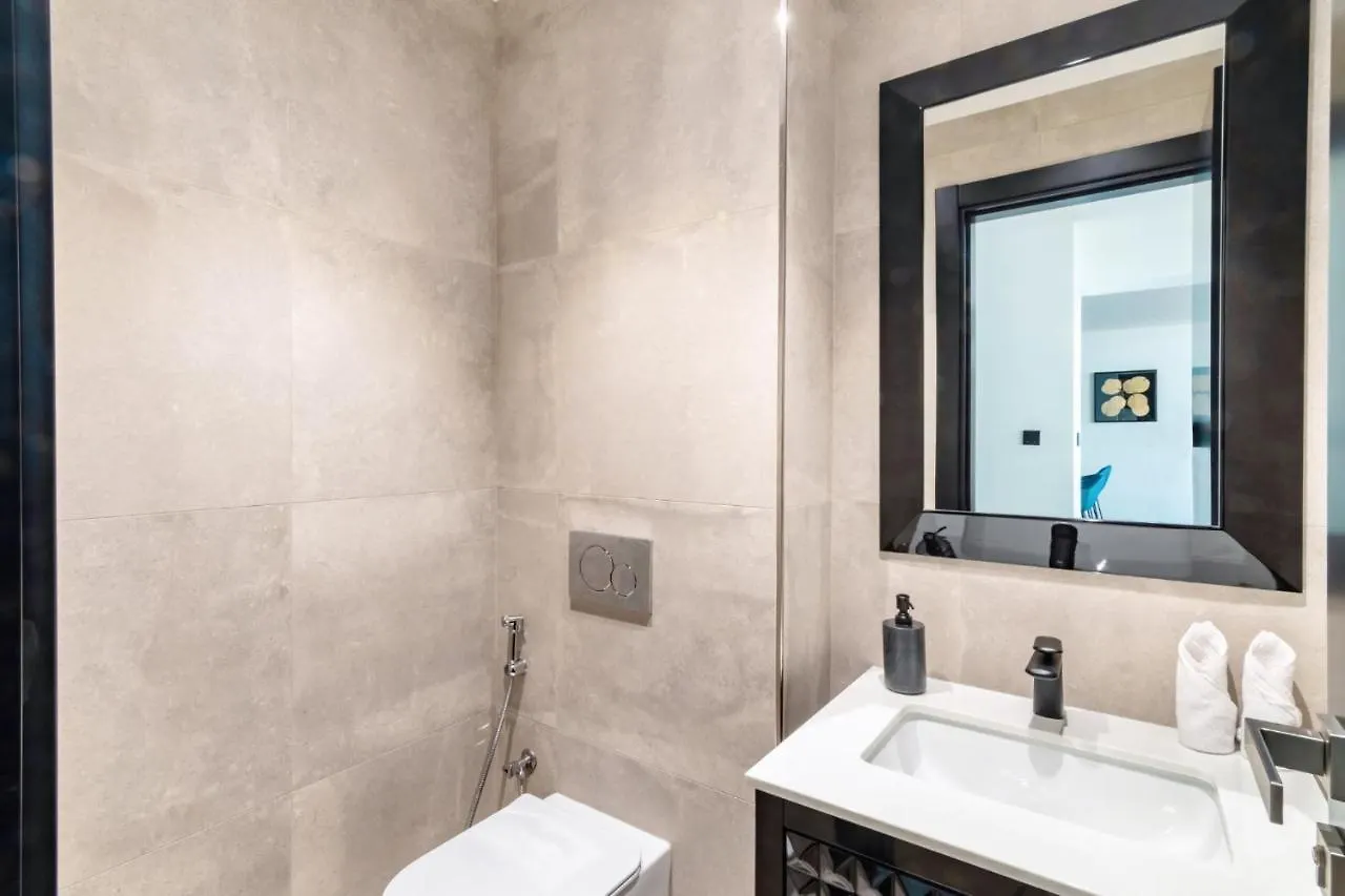 Luxury Penthouse At Dubai Marina 180 Marina Views Apartment