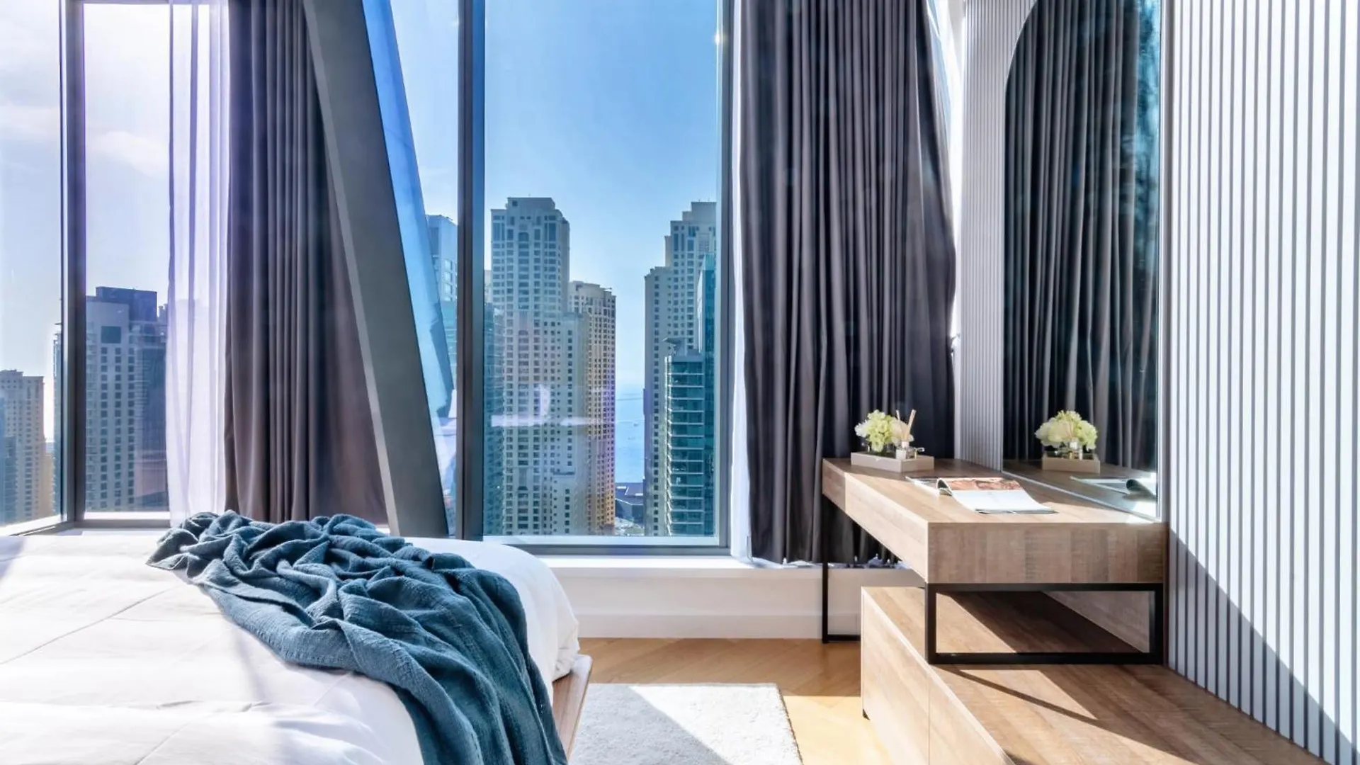Luxury Penthouse At Dubai Marina 180 Marina Views Apartment